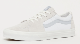 Baskets Vans UA SK8-Low en blanc gris avec une tige en cuir et en daim pour 48 CHF (pointures 41 à 46)