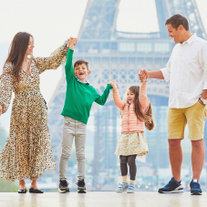 Paris – Deux nuits en appart-hôtel 4* pour 2 adultes & 2 enfants, à 15 min à pied de la Tour Eiffel