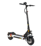 Kukirin M4 Max E-Scooter avec moteur de 800W, batterie 48V 18.2Ah, vitesse maximale de 45 km/h et autonomie jusqu’à 64 km