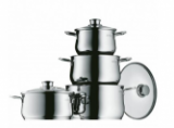 Un pack de 4 pièces de casseroles WMF chez microspot.ch
