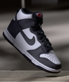 Nike Sportswear Dunk Sneaker High en Blanc/Noir/Rouge chez Lounge by Zalando