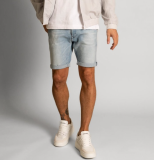 Shorts en jean Replay dans diverses tailles en promotion chez Lounge by Zalando