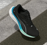 Chaussure de course unisexe Puma ELECTRIFY NITRO 4 dans différentes tailles en promotion chez Lounge by Zalando