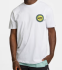 Divers t-shirts Quiksilver sont en vente chez Ochsner Sport, par exemple le t-shirt Quiksilver Circle Back pour hommes, disponible en différentes couleurs.