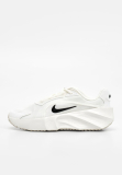 Baskets Nike Sportswear AURA EDGE disponibles en différentes tailles chez Lounge by Zalando