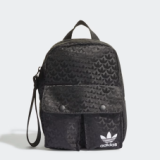 Divers sacs / pochettes / sacs à dos à prix réduit chez Snipes, livraison gratuite incluse