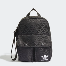 Divers sacs / pochettes / sacs à dos à prix réduit chez Snipes, livraison gratuite incluse